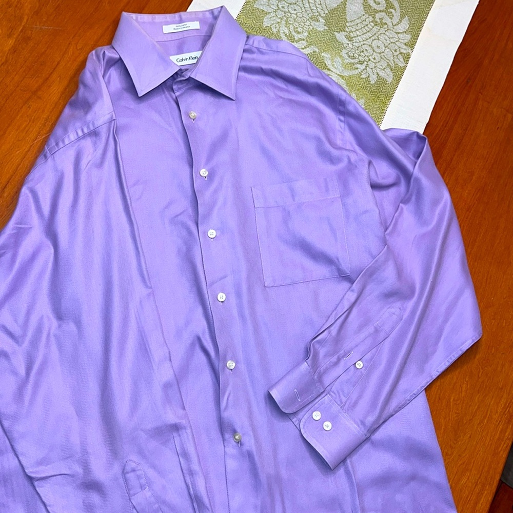 Calvin Klein men’s shirt practically new👍🏻